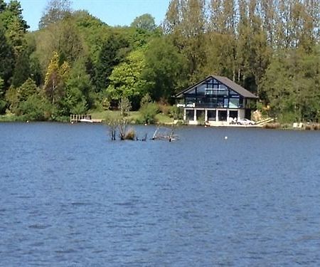 Cleveley Mere Luxury Waterside Lodges Scorton  Bagian luar foto