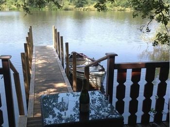 Cleveley Mere Luxury Waterside Lodges Scorton  Bagian luar foto