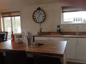 Cleveley Mere Luxury Waterside Lodges Scorton  Bagian luar foto