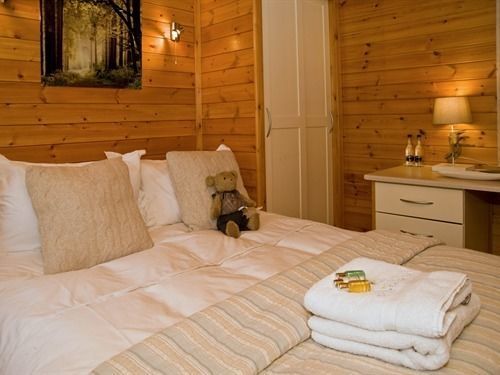 Cleveley Mere Luxury Waterside Lodges Scorton  Bagian luar foto